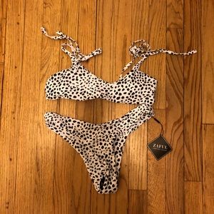 Black and white print bikini